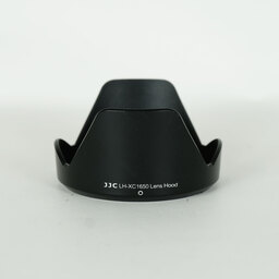 FUJIFILM フジノン XC16-50mm F3.5-5.6 OIS シルバー