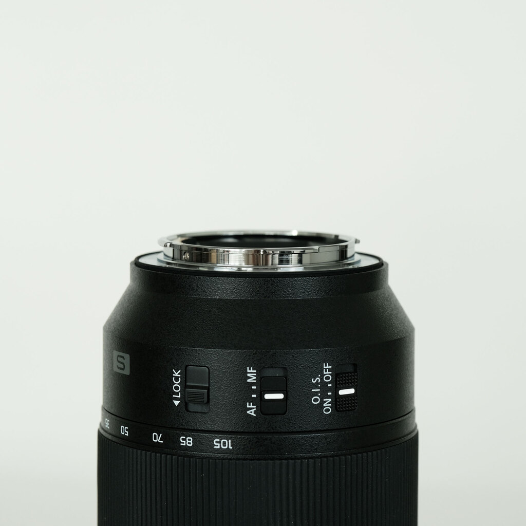 Panasonic LUMIX S 24-105mm F4 MACRO O.I.S.