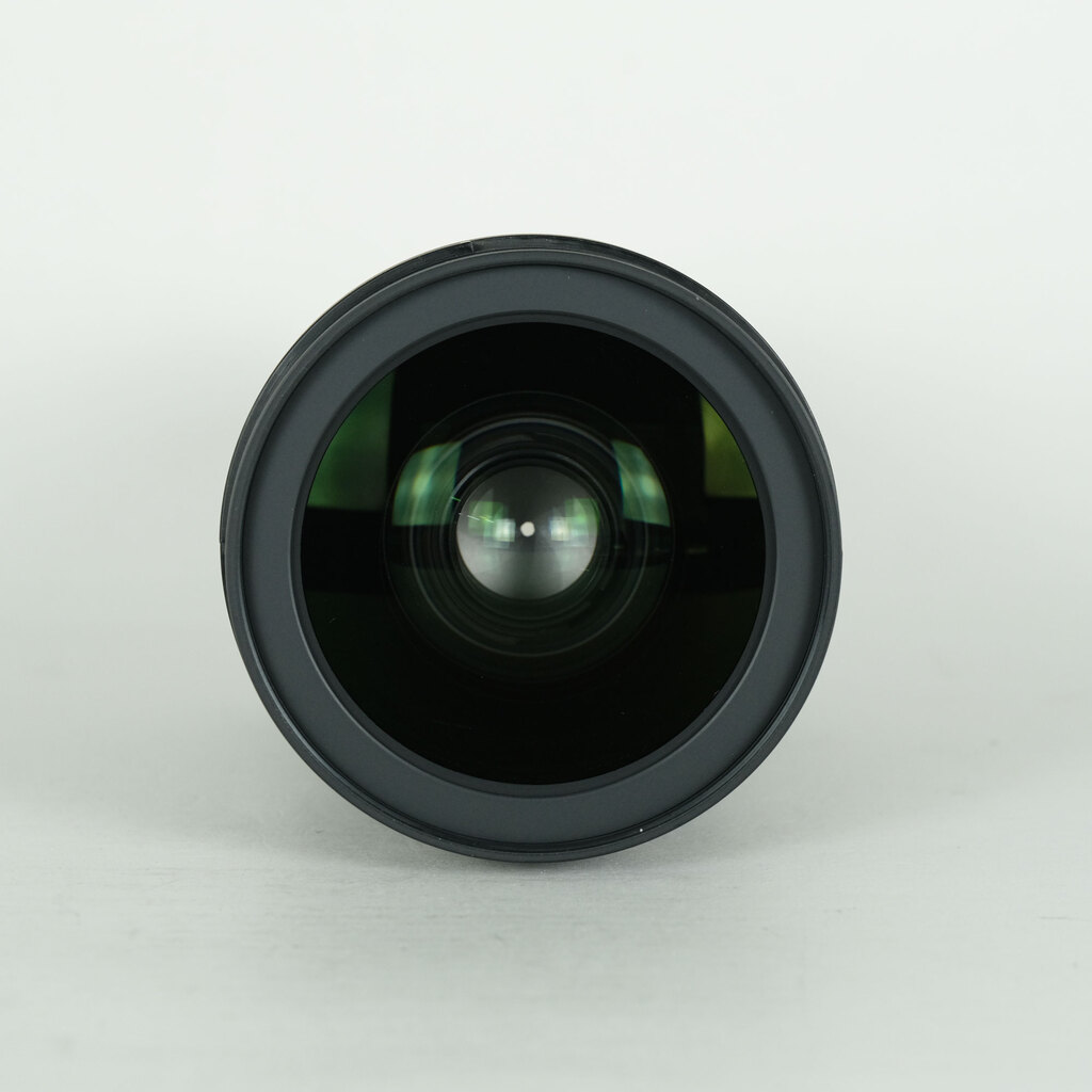 Nikon AF-S NIKKOR 24-70mm f/2.8G EDの出品 | ONE SCENE（ワンシーン）