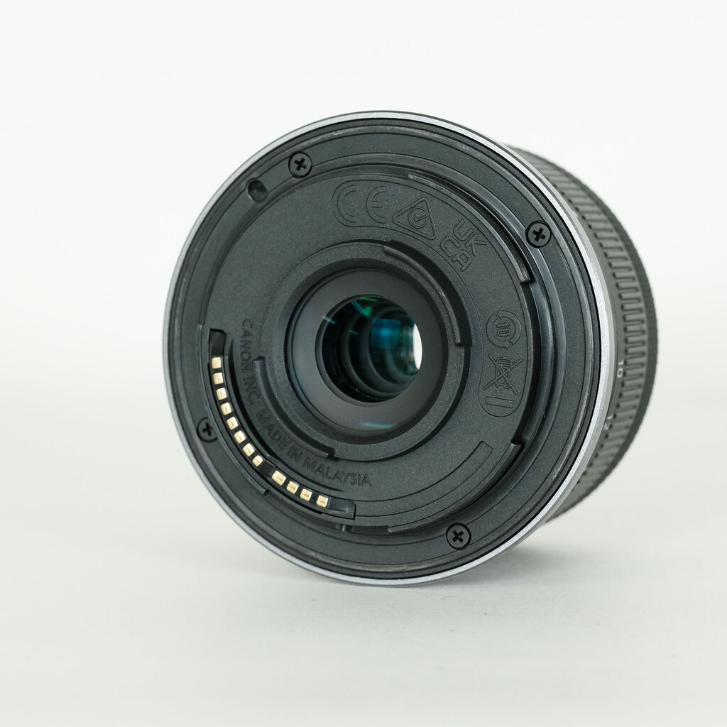 Canon RF-S 10-18mm F4.5-6.3 IS STM