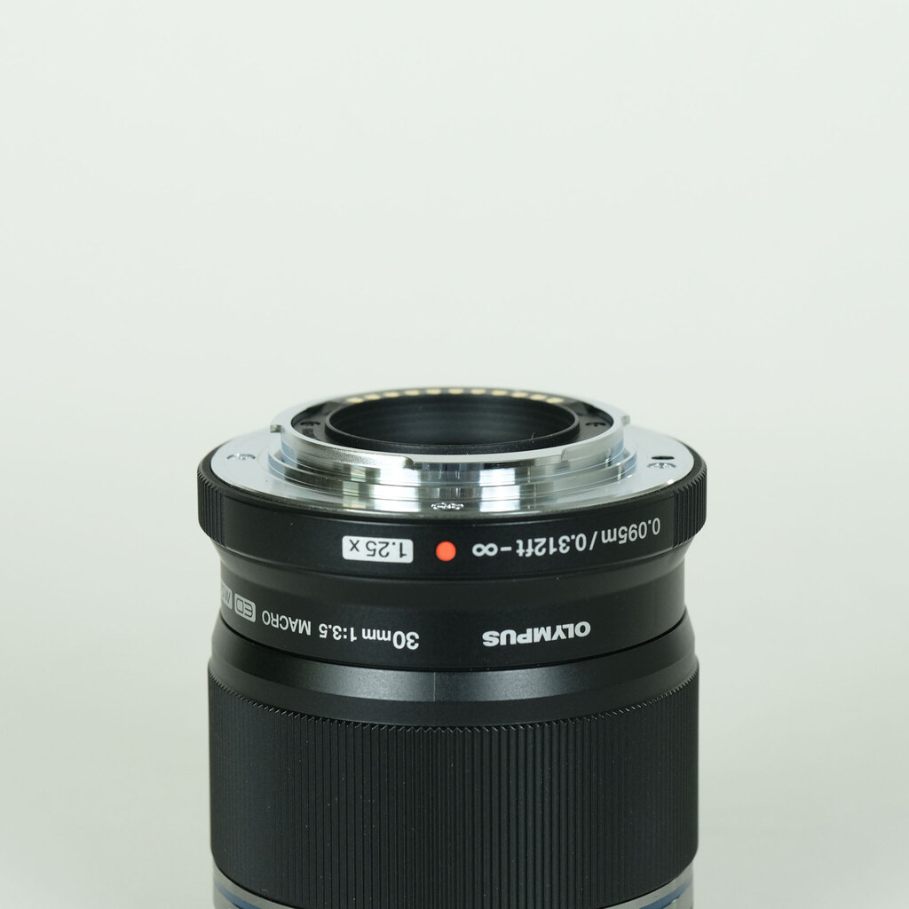 OLYMPUS M.ZUIKO DIGITAL ED 30mm F3.5 Macroの出品 | ONE SCENE（ワン