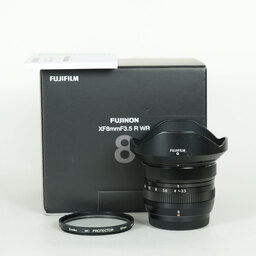 FUJIFUILM XF8mmF3.5R WR