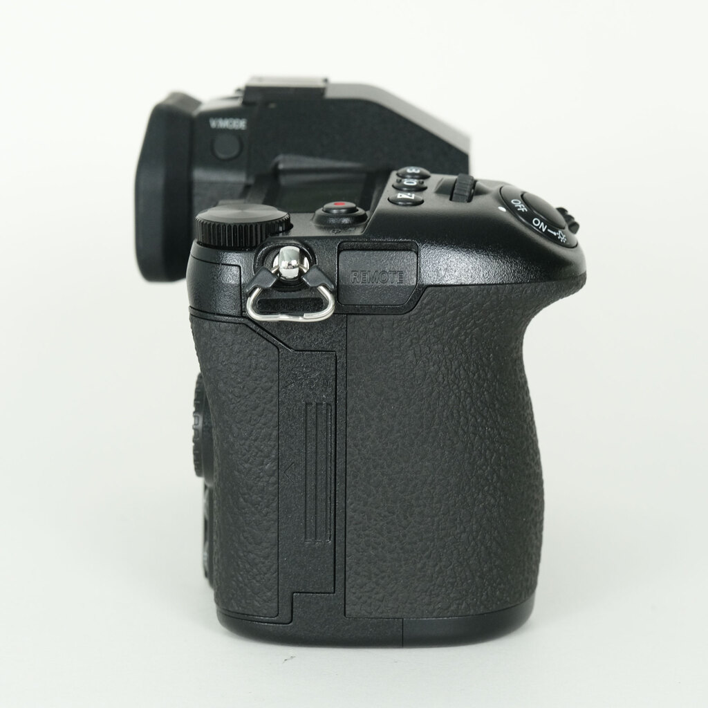 Panasonic LUMIX DC-G9 PRO
