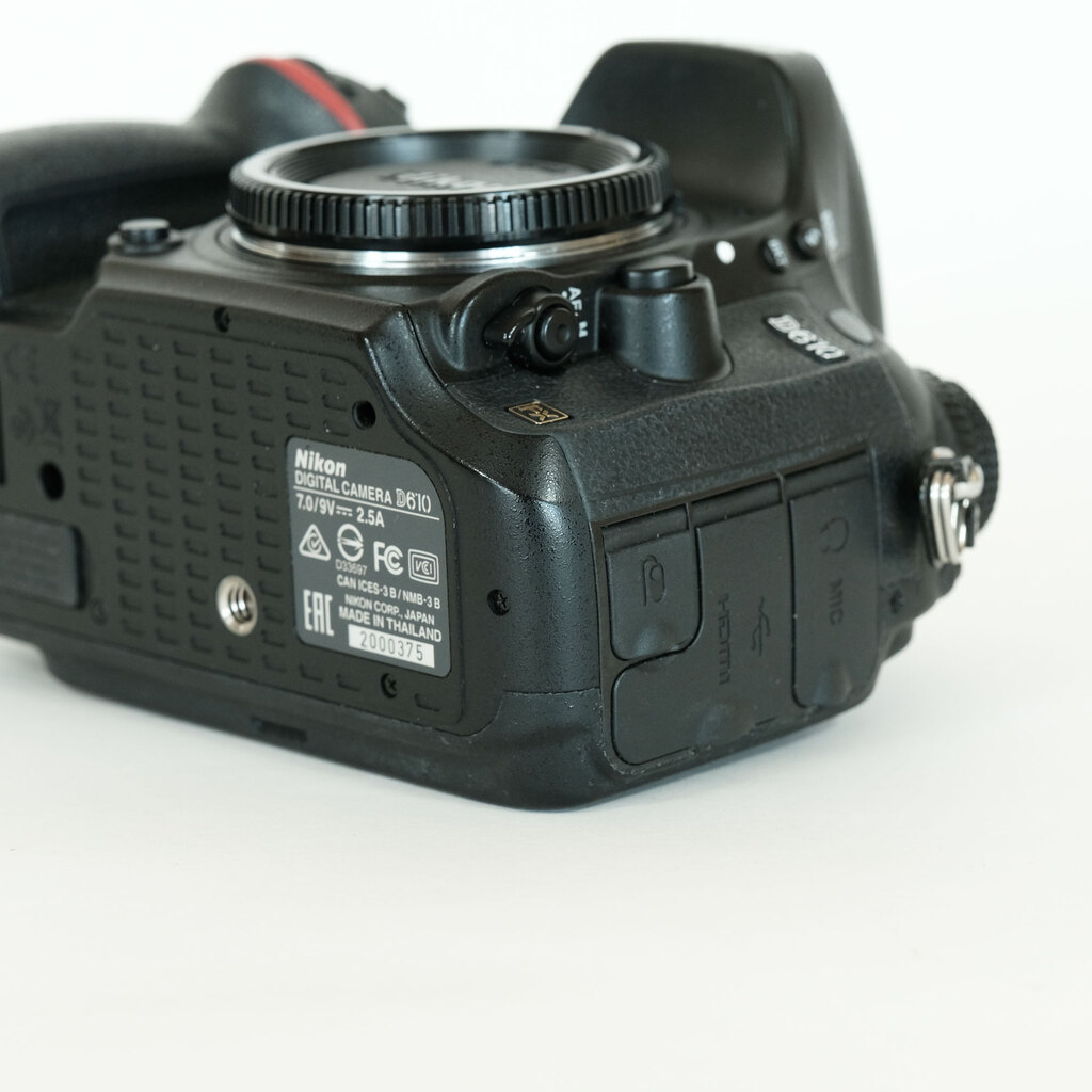 Nikon D610の出品 | ONE SCENE（ワンシーン）