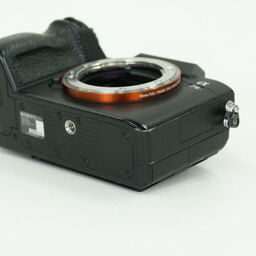 SONY α7 III(ILCE-7M3) SONY α7 III(ILCE-7M3)