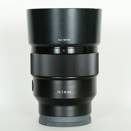 SONY FE 85mm F1.8 SEL85F18