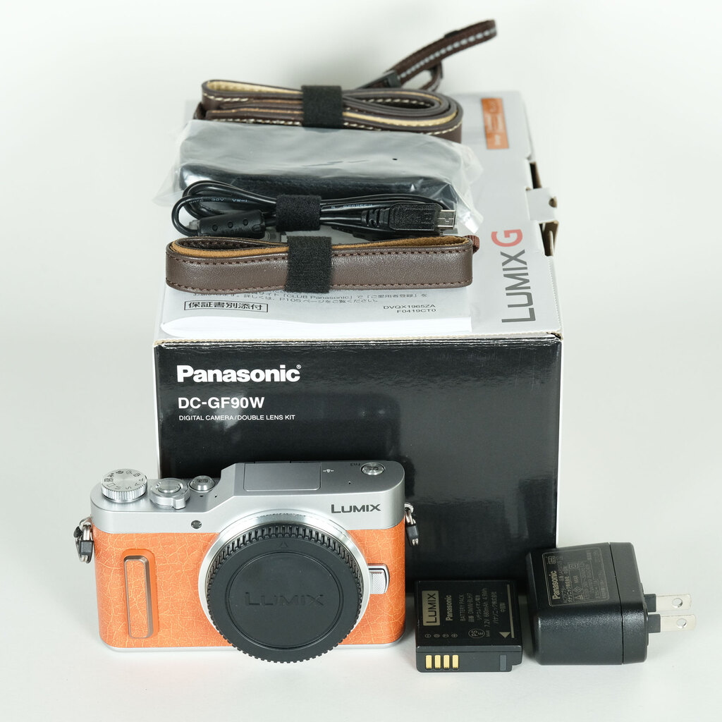 Panasonic LUMIX DC-GF90 ボディ オレンジ