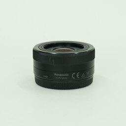 Panasonic LUMIX G VARIO 12-32mm / F3.5-5.6 ASPH. / MEGA O.I.S. Panasonic LUMIX G VARIO 12-32mm / F3.5-5.6 ASPH. / MEGA O.I.S.