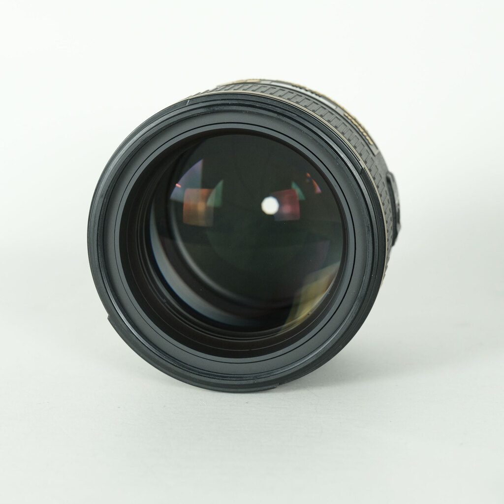 Nikon AF-S NIKKOR 85mm f/1.4Gの出品 | ONE SCENE（ワンシーン）
