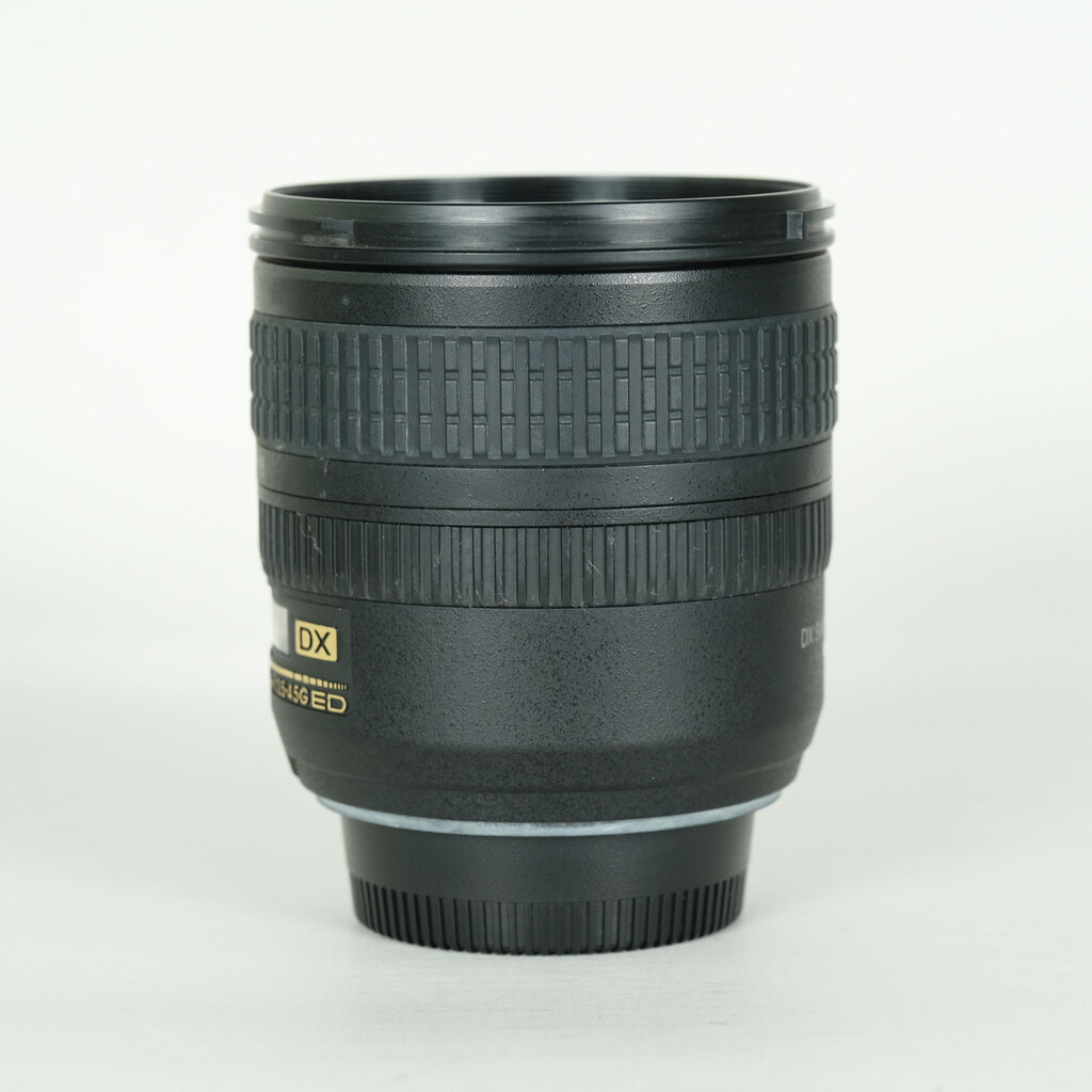 Nikon AF-S DX 18-70mm F3.5-4.5G(IF)の出品 | ONE SCENE（ワンシーン）