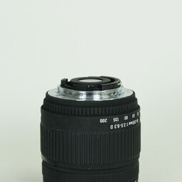 SIGMA 18-200mm F3.5-6.3 DC [ニコンF用]