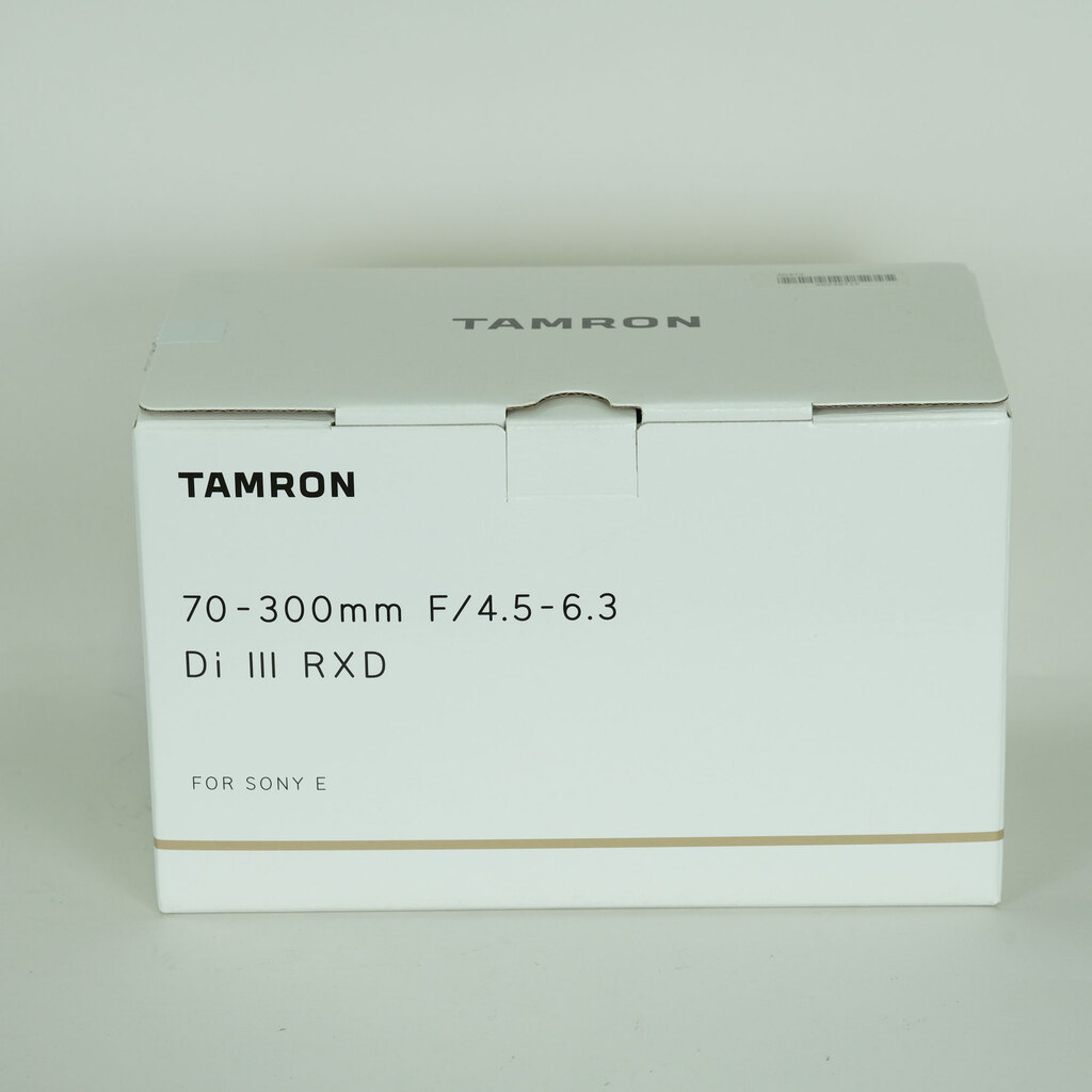 TAMRON 70-300mm F/4.5-6.3 Di III RXD (Model A047) [ソニーE用]
