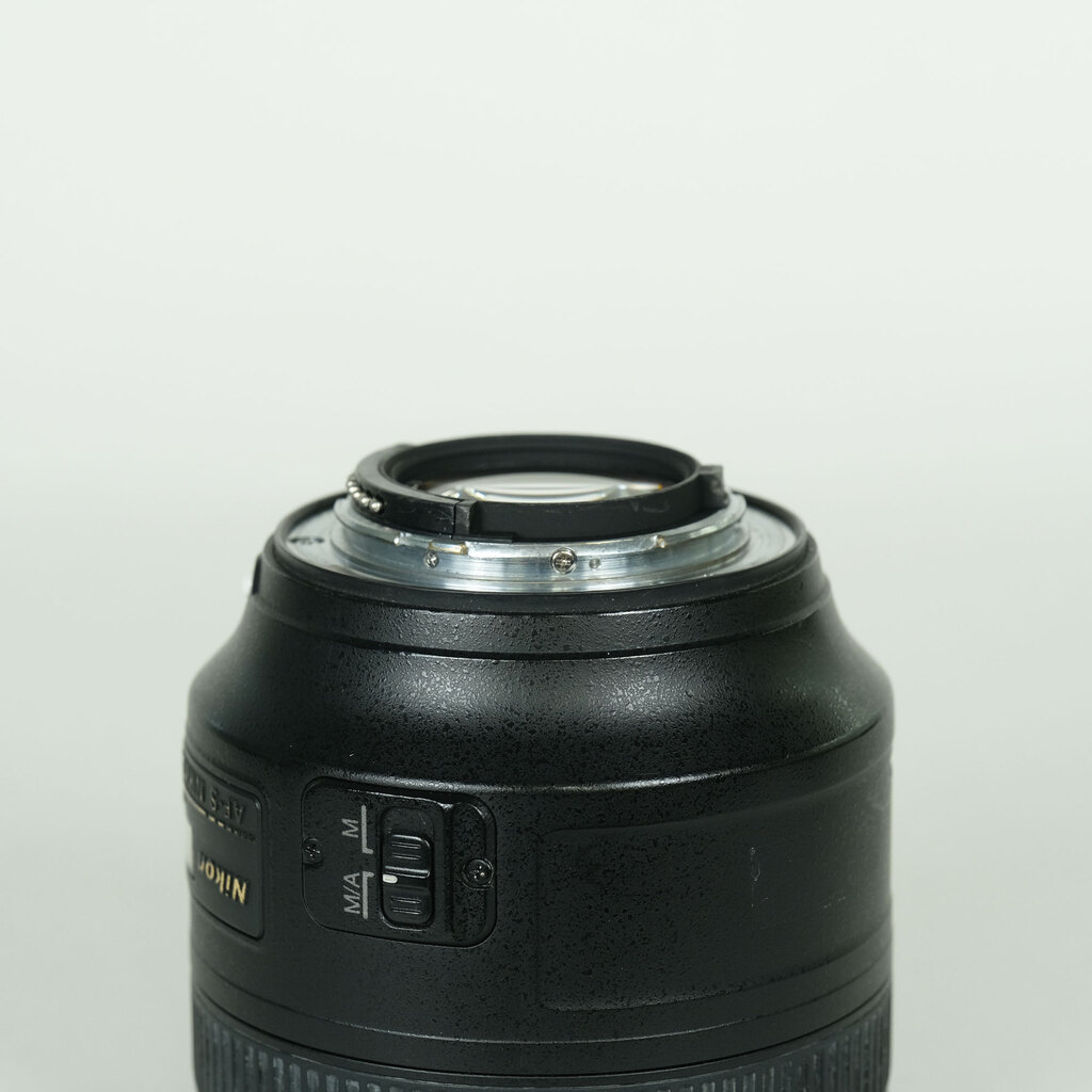 Nikon AF-S NIKKOR 85mm f/1.8G