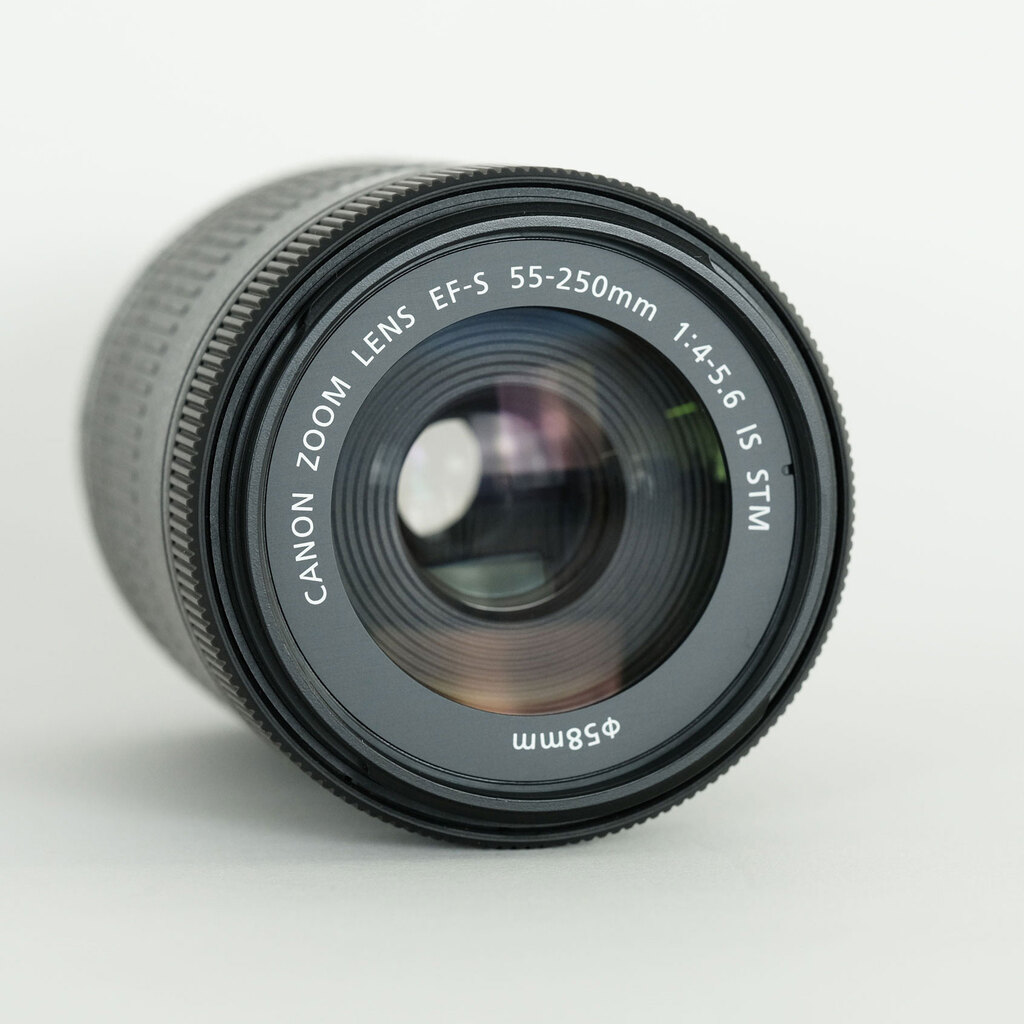 Canon EF-S55-250mm F4-5.6 IS STM