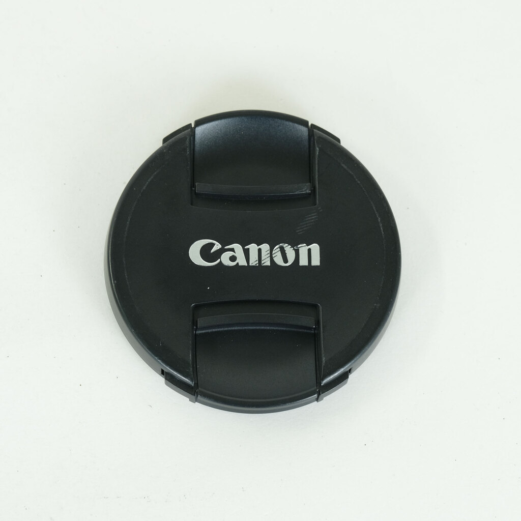 Canon RF50mm F1.2 L USM Canon RF50mm F1.2 L USM