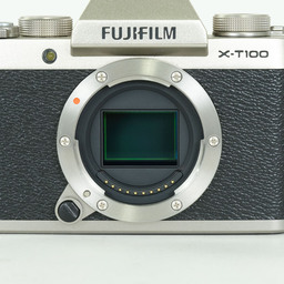 FUJIFILM X-T100