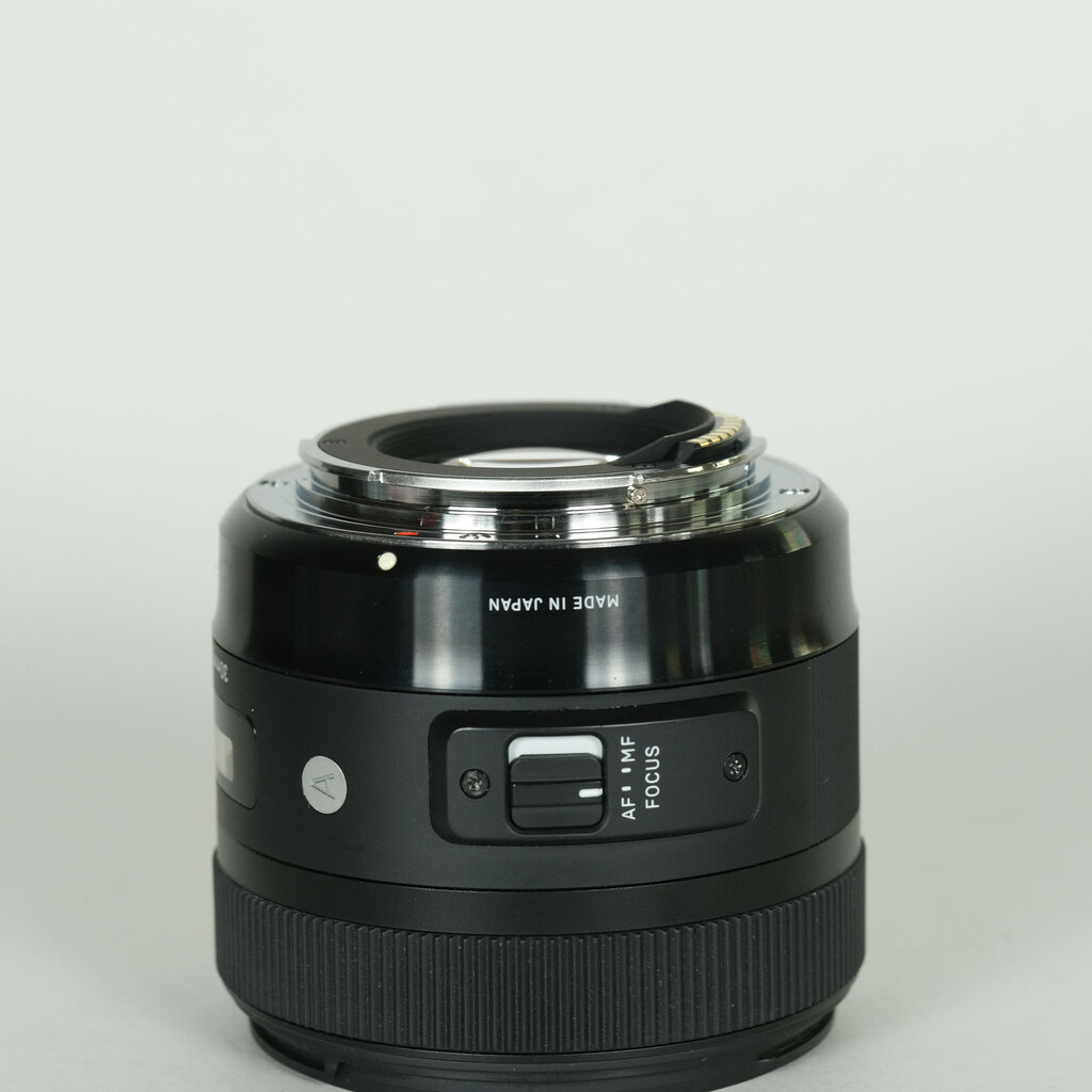 SIGMA 30mm F1.4 DC HSM | Art [キヤノン用]