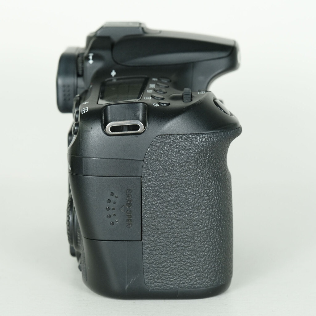 Canon EOS 70D