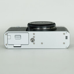 FUJIFILM X-E4 FUJIFILM X-E4