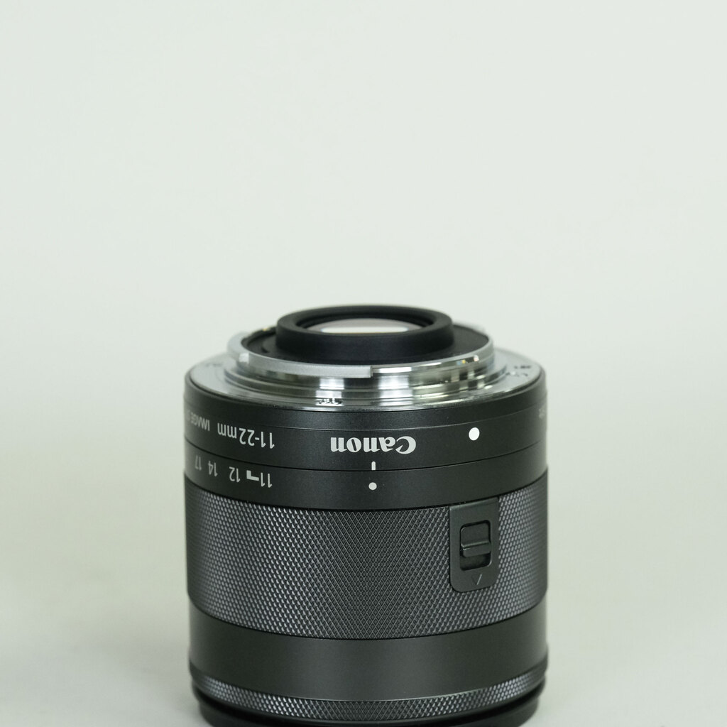 Canon EF-M11-22mm F4-5.6 IS STM