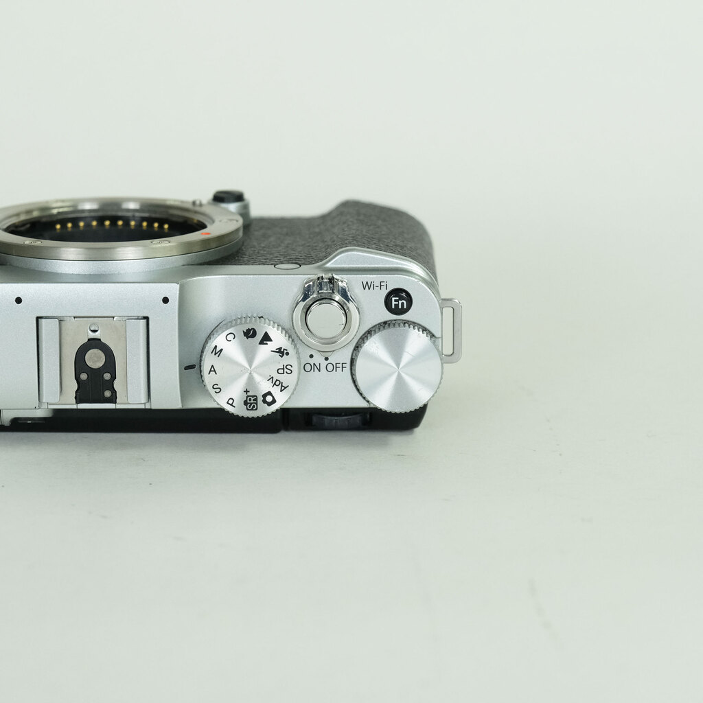 FUJIFILM X-M1 ボディ シルバー