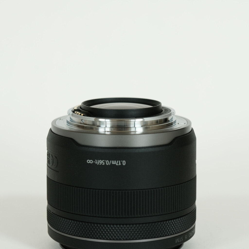 Canon RF35mm F1.8 MACRO IS STM