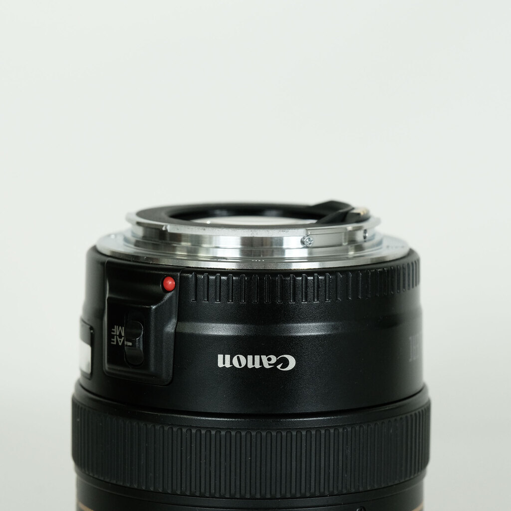 Canon EF85mm F1.8 USM