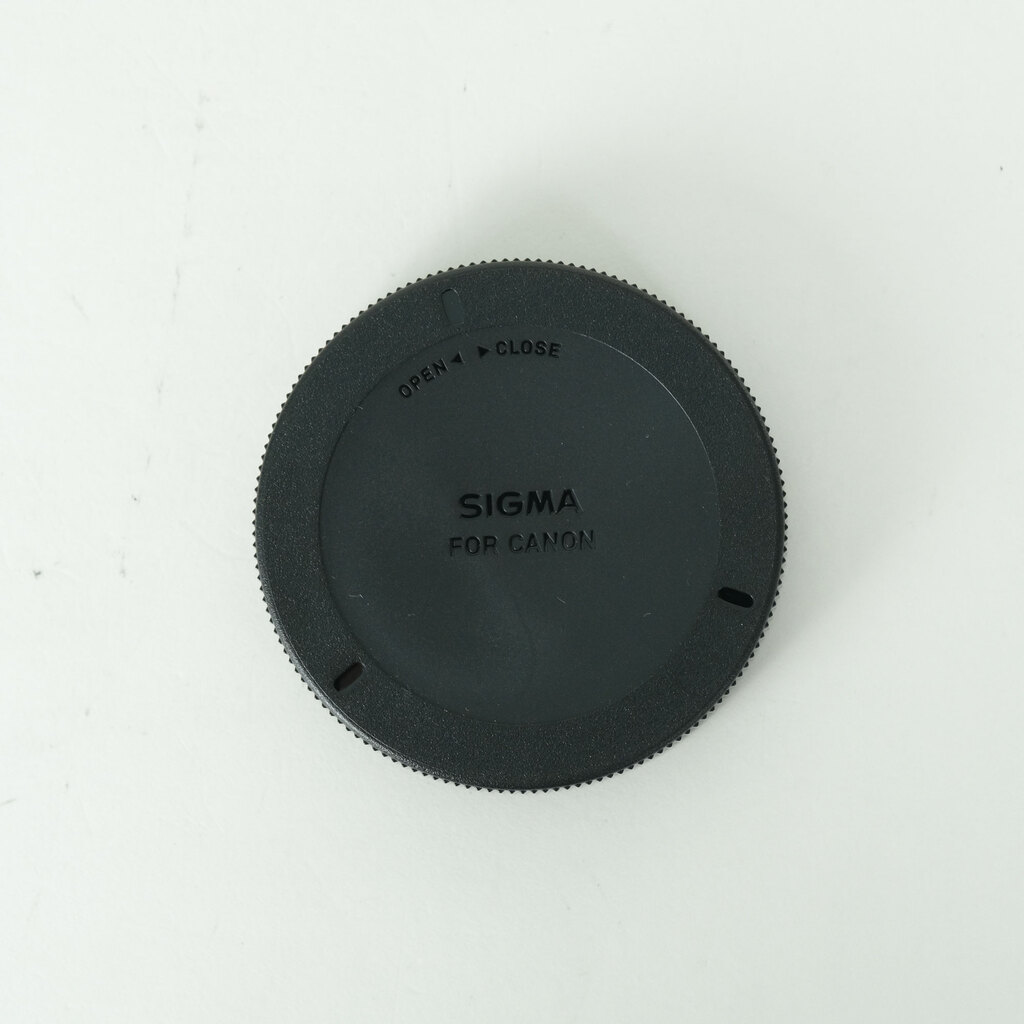 SIGMA 70mm F2.8 DG MACRO | Art [キヤノン用]
