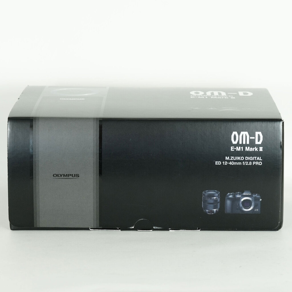 OLYMPUS OM-D E-M1 Mark III