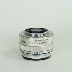 OLYMPUS M.ZUIKO DIGITAL 17mm F1.8