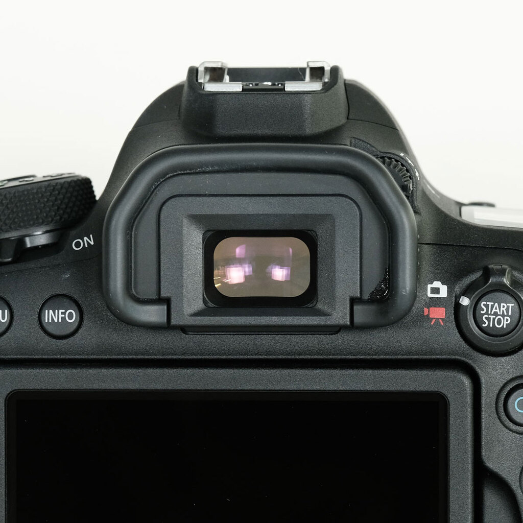 Canon EOS 6D Mark II