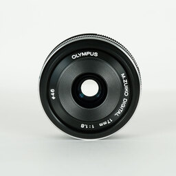 OLYMPUS M.ZUIKO DIGITAL 17mm F1.8