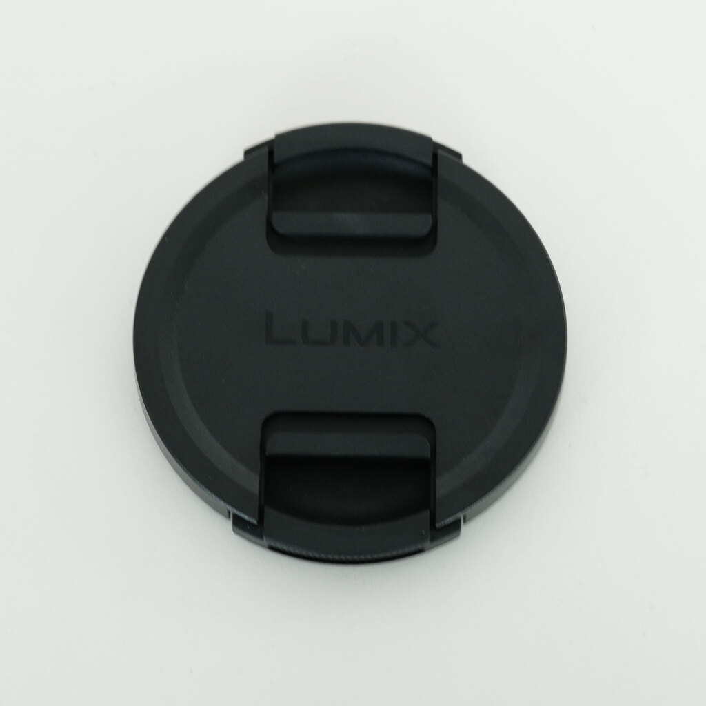 Panasonic LUMIX S PRO 24-70mm F2.8 Panasonic LUMIX S PRO 24-70mm F2.8