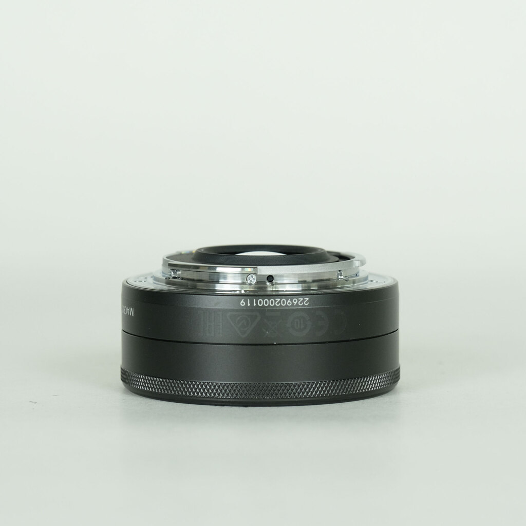 Canon EF-M22mm F2 STMの出品 | ONE SCENE（ワンシーン）