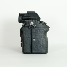 SONY α7 III（ILCE-7M3）