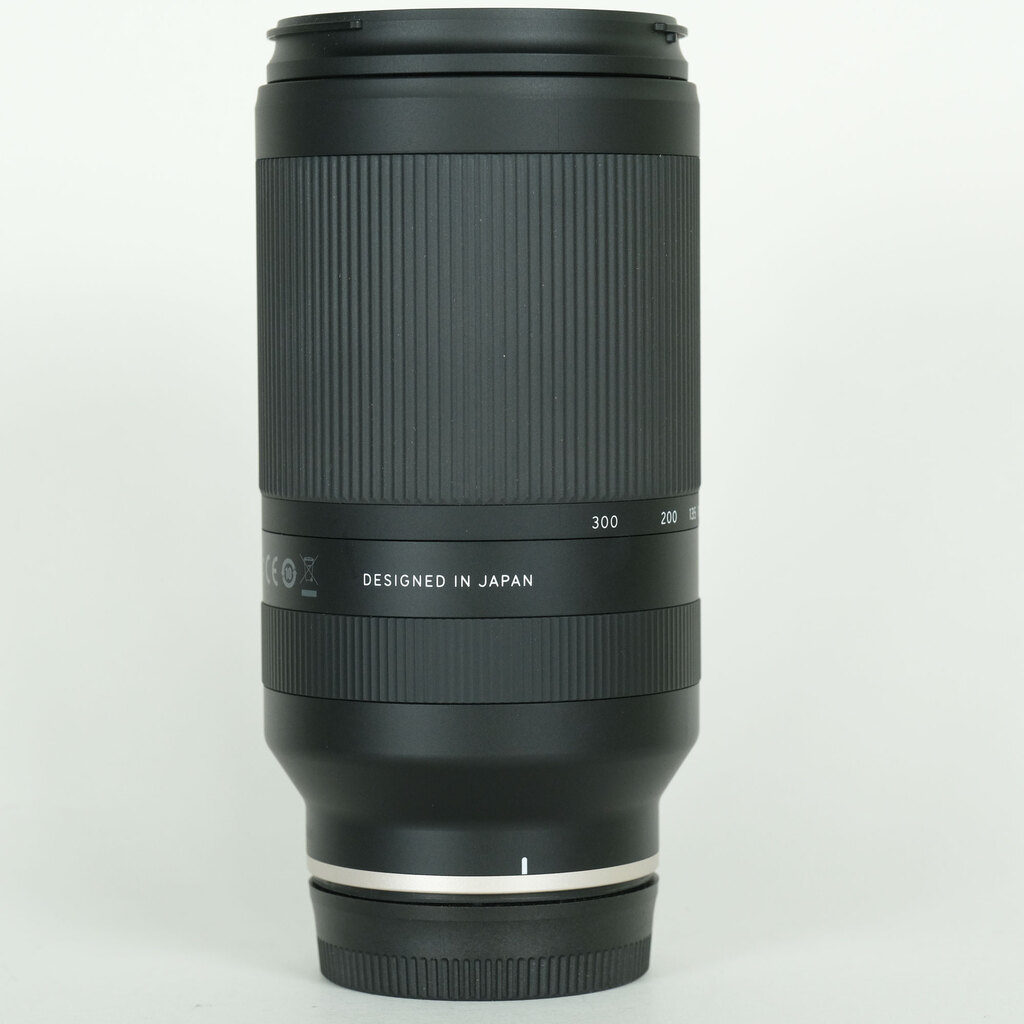 TAMRON 70-300mm F/4.5-6.3 Di III RXD (Model A047) [ソニーE用]