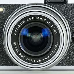 FUJIFILM X20 シルバー