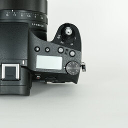 SONY Cyber-shot DSC-RX10M4