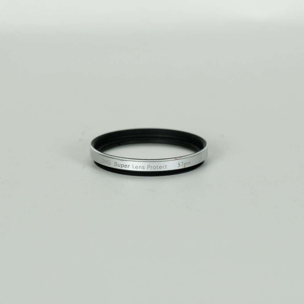 OLYMPUS M.ZUIKO DIGITAL 14-42mm F3.5-5.6IIR シルバー