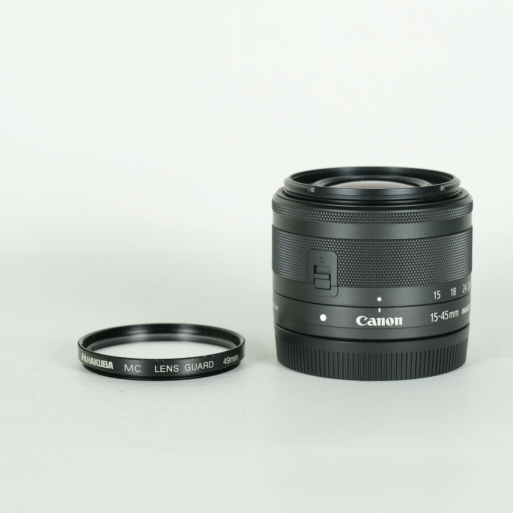 Canon EF-M15-45mm F3.5-6.3 IS STMの出品 | ONE SCENE（ワンシーン）