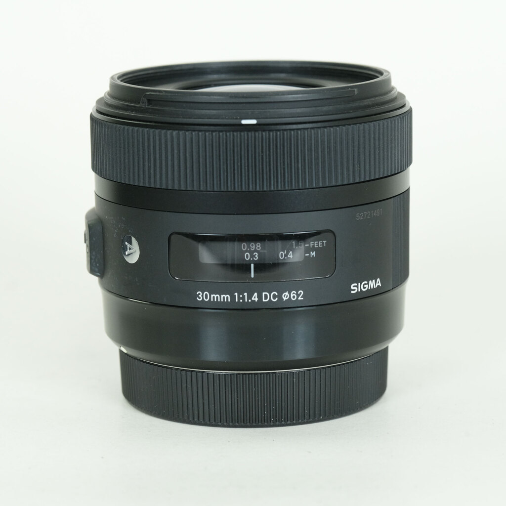 SIGMA 30mm F1.4 DC HSM | Art [キヤノン用]