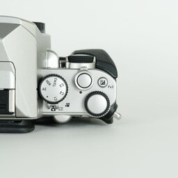 PENTAX KP ボディ シルバー