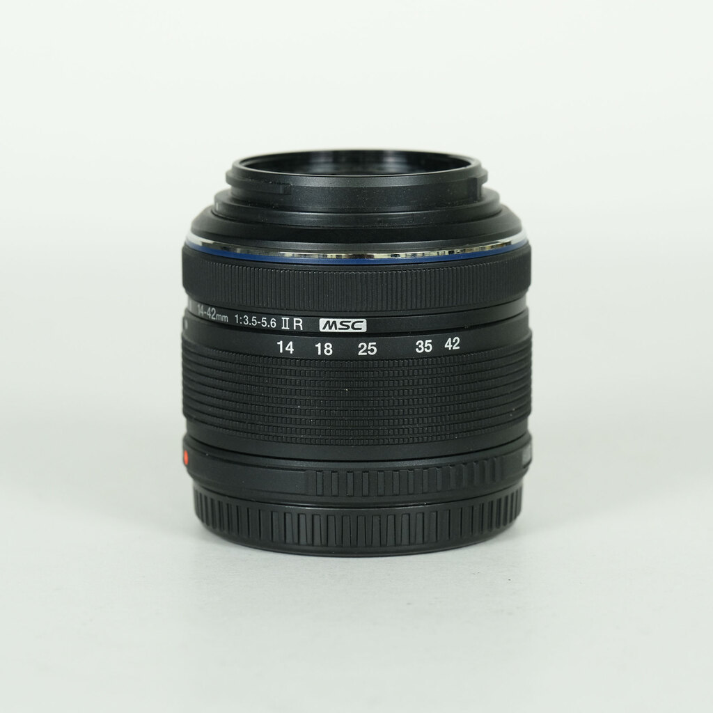 OLYMPUS M.ZUIKO DIGITAL 14-42mm F3.5-5.6IIR ブラック