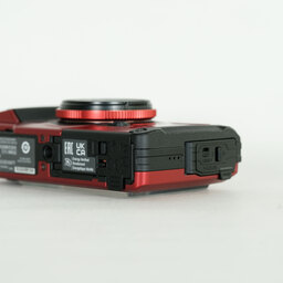 OM SYSTEM Tough TG-7 レッド