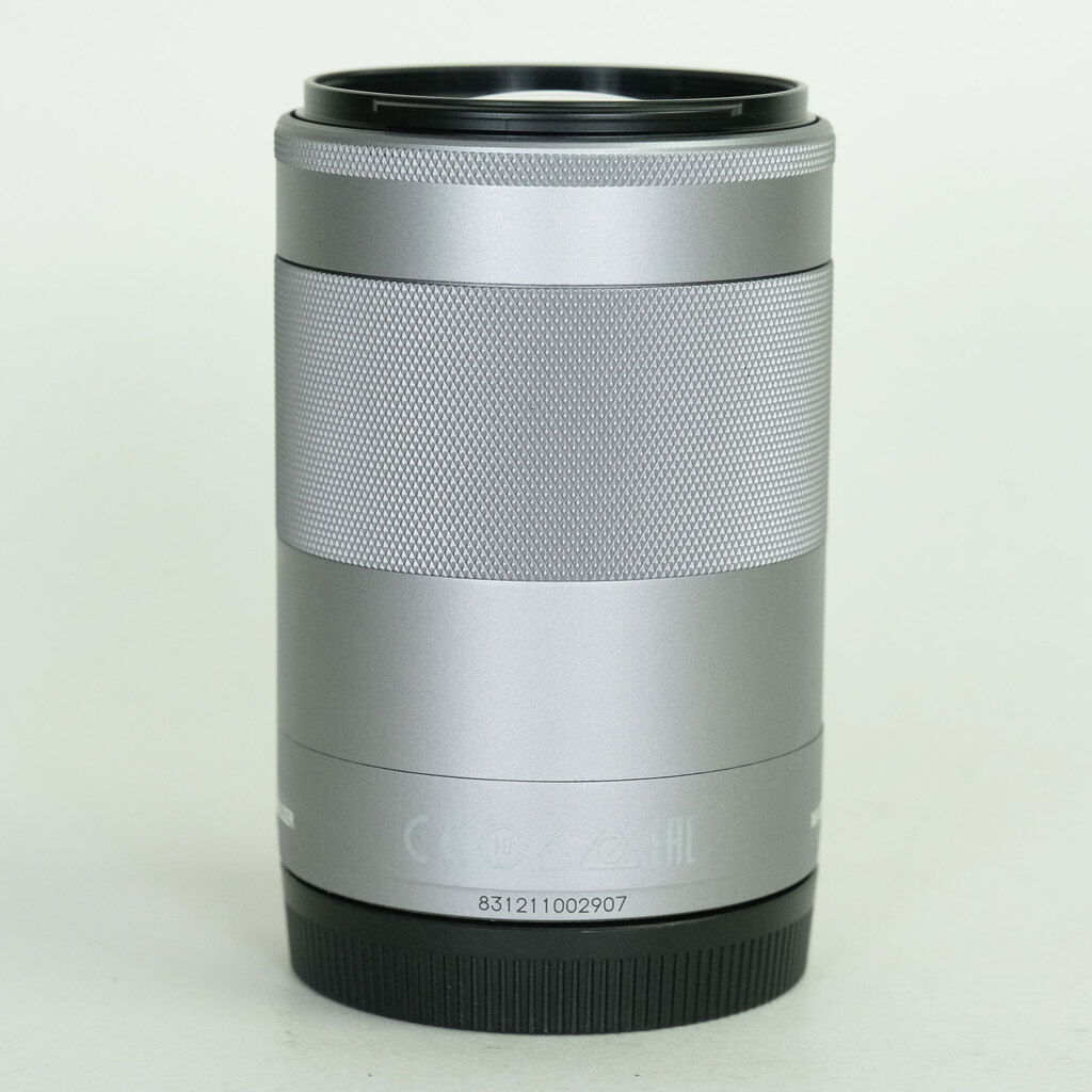 Canon EF-M55-200mm F4.5-6.3 IS STM シルバー