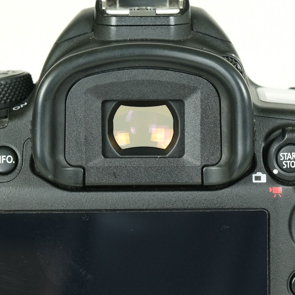 Canon EOS 5D Mark IV