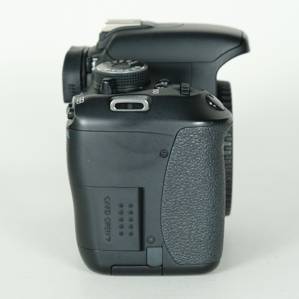 Canon EOS Kiss X5 ボディ