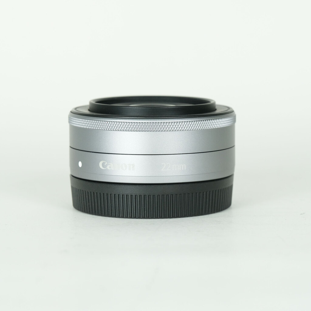 Canon EF-M22mm F2 STMの出品 | ONE SCENE（ワンシーン）