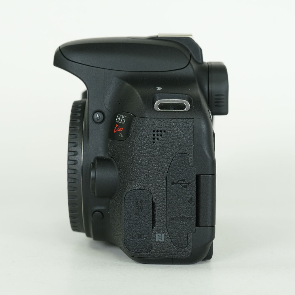 Canon EOS Kiss X9i