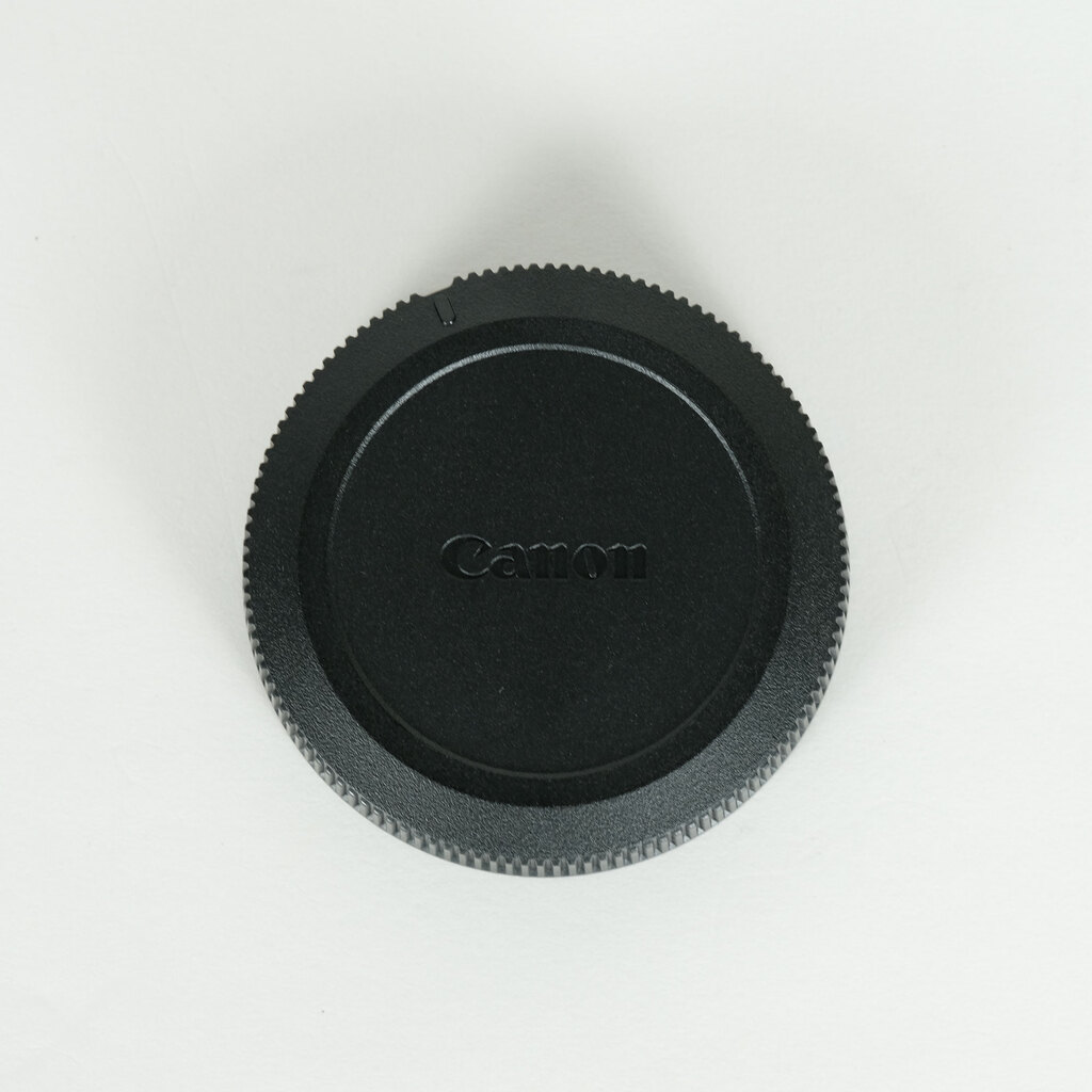 Canon RF35mm F1.8 MACRO IS STM